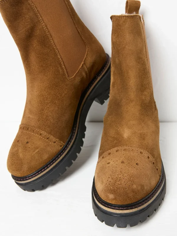 Essie Chelsea Boots*FatFace Discount