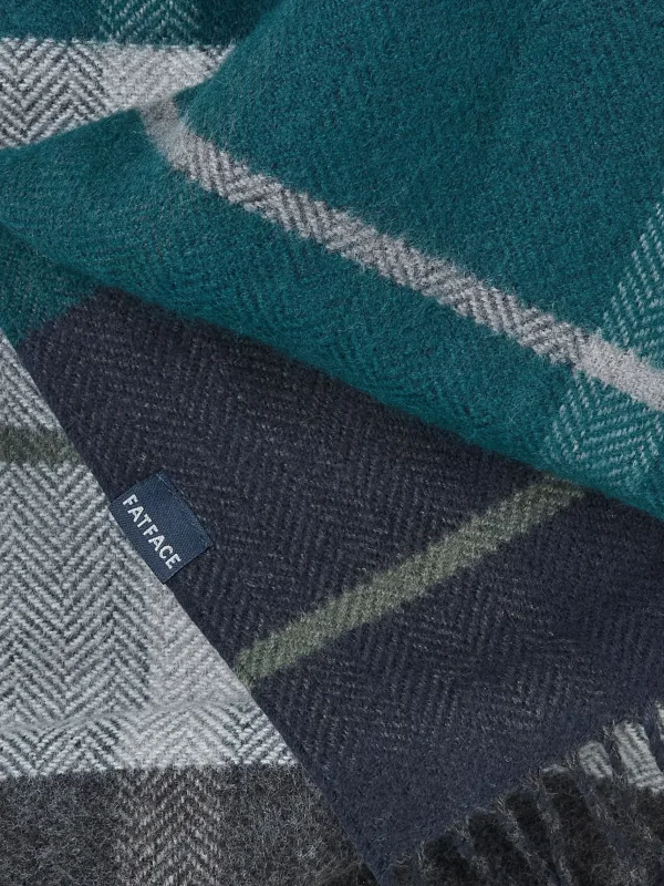 Oscar Check Scarf*FatFace Sale