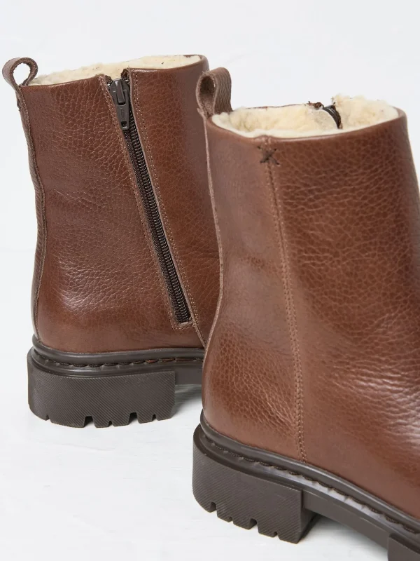 Winslie Chunky Boots*FatFace Store